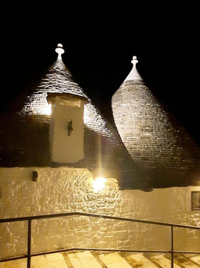 הוילה אלברובלו Trullo Paolisi מראה חיצוני תמונה